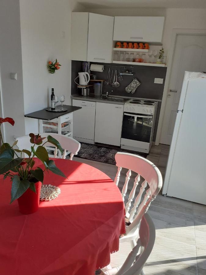 Apartman Sunce Нин Екстериор снимка