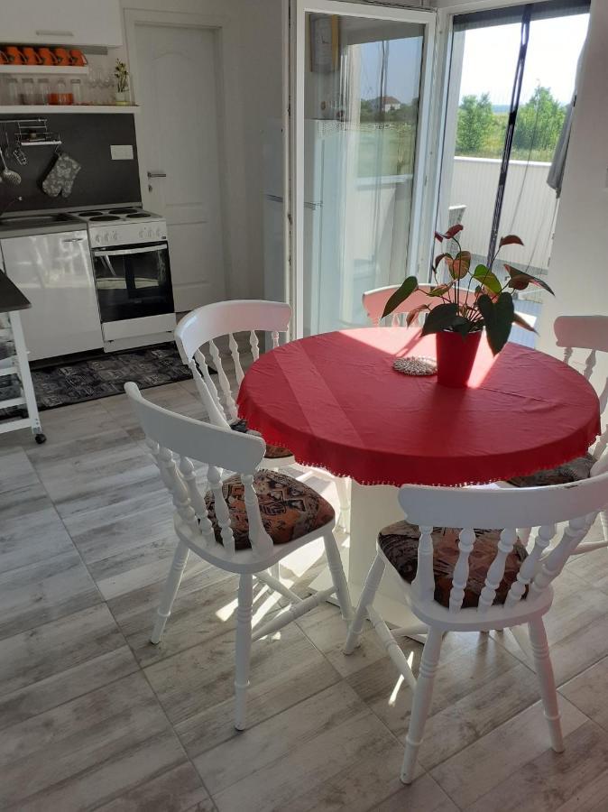 Apartman Sunce Нин Екстериор снимка